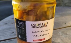 LAPIN AUX PRUNEAUX (800G)